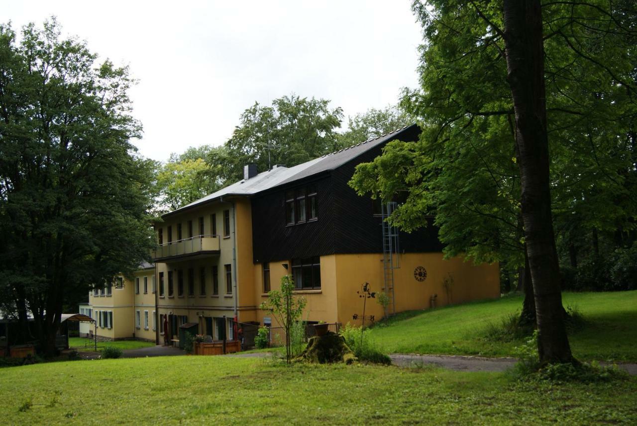 Zimmerfrei Wuppertal Kronenberg エクステリア 写真