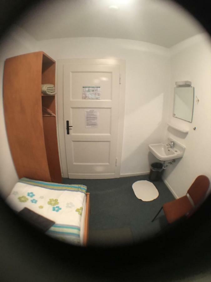 Zimmerfrei Wuppertal Kronenberg エクステリア 写真